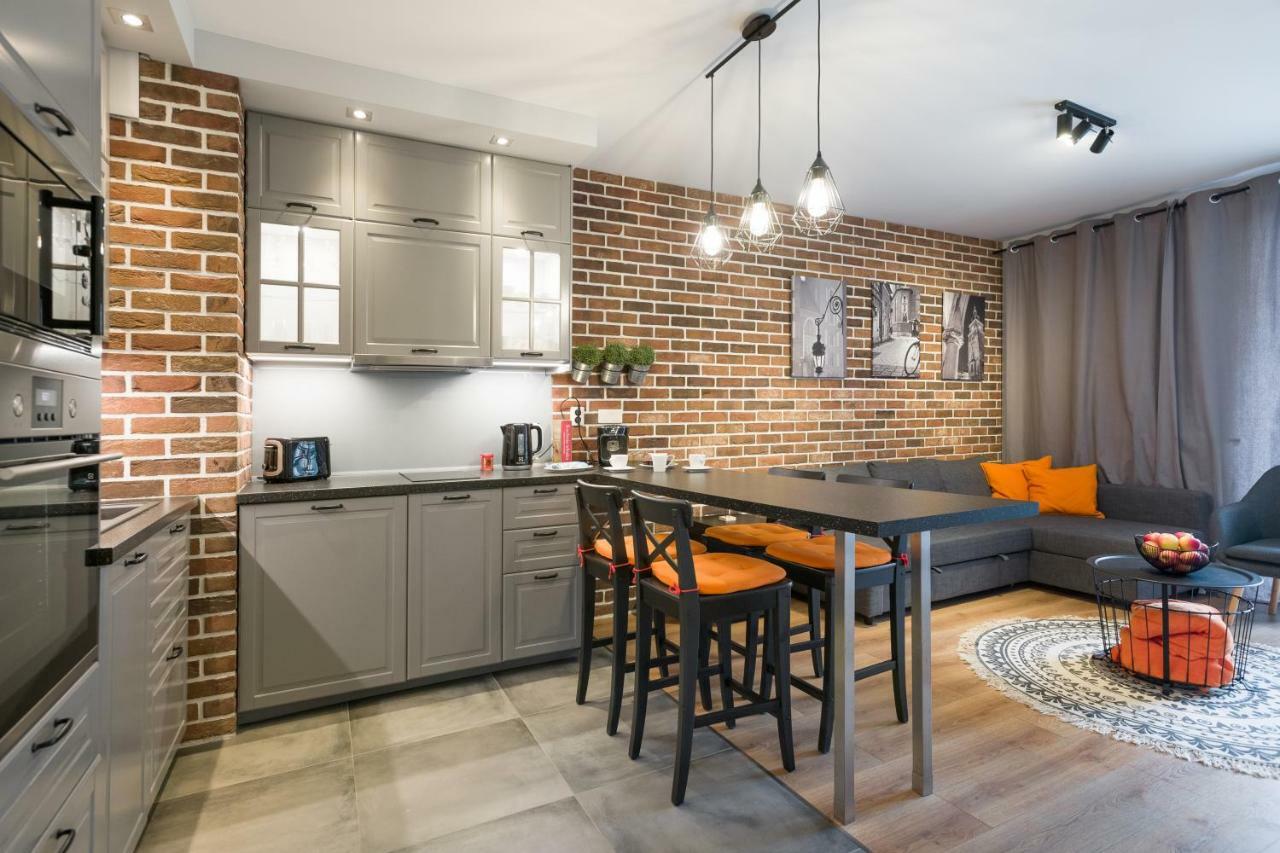 Orange, Modern Apartment In The City Centre Krakau Buitenkant foto